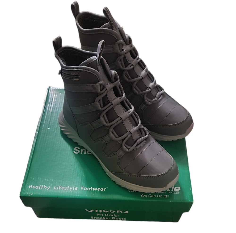 NWB! Cheeks Tony Little Gray Sneaker Boot 8